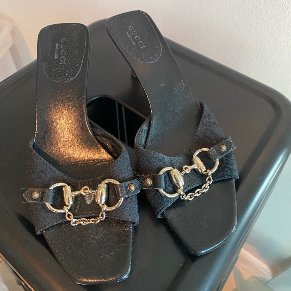 Gucci Black Buckle Sandals Sz 6